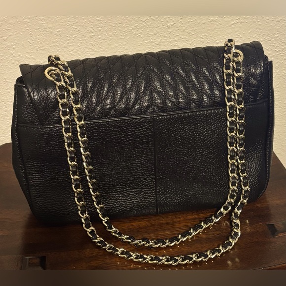 KARL LAGERFELD PARIS
Agyness Large Shoulder Bag - Picture 6 of 7